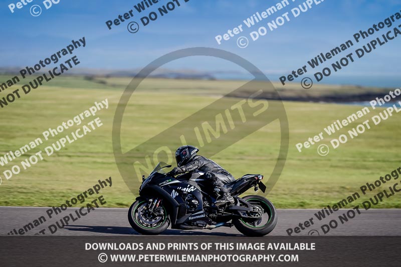 anglesey no limits trackday;anglesey photographs;anglesey trackday photographs;enduro digital images;event digital images;eventdigitalimages;no limits trackdays;peter wileman photography;racing digital images;trac mon;trackday digital images;trackday photos;ty croes